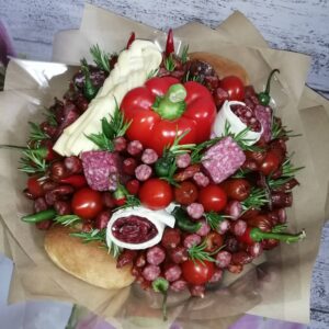 Мужской подарочный поздравительный букет съедобный вкусный