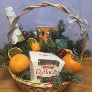 новогодняя подарочная корзина 2